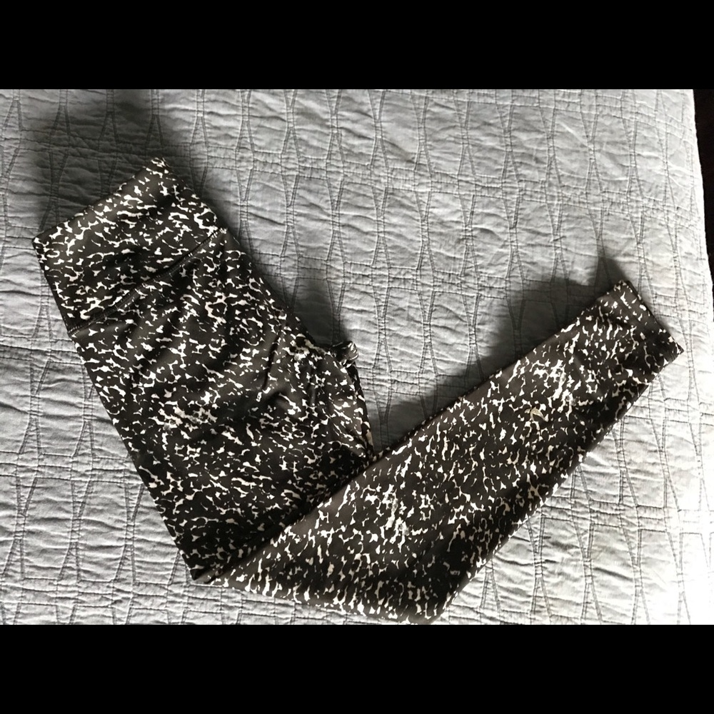 Glyder Leggings - Size XS